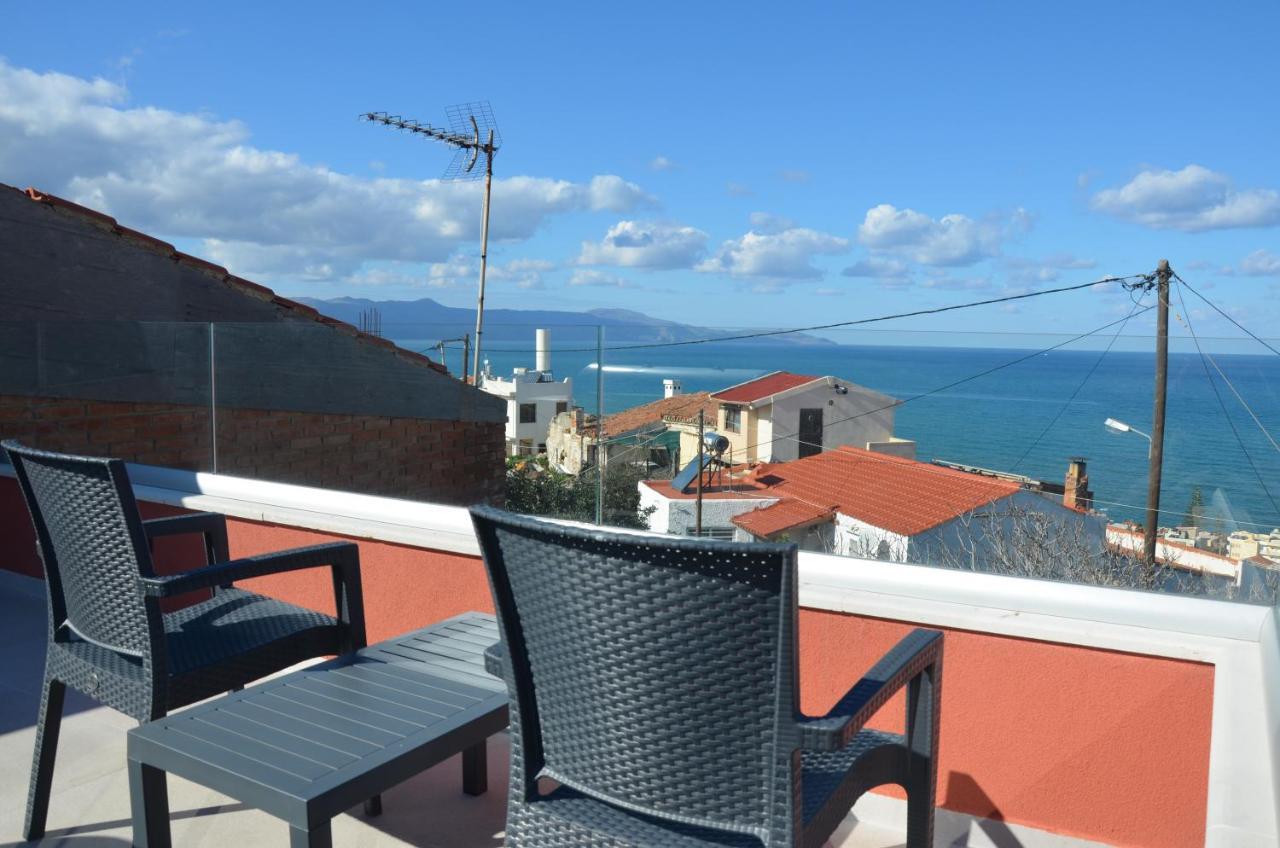 Holiday home Mouse House With Sea View And Mini Pool